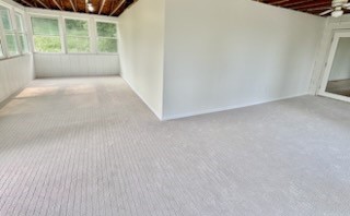 5024 Seneca Point Road Canandaigua Town, NY 14424 - Photo 15 of 34 Huge 3 season room 600+ SF