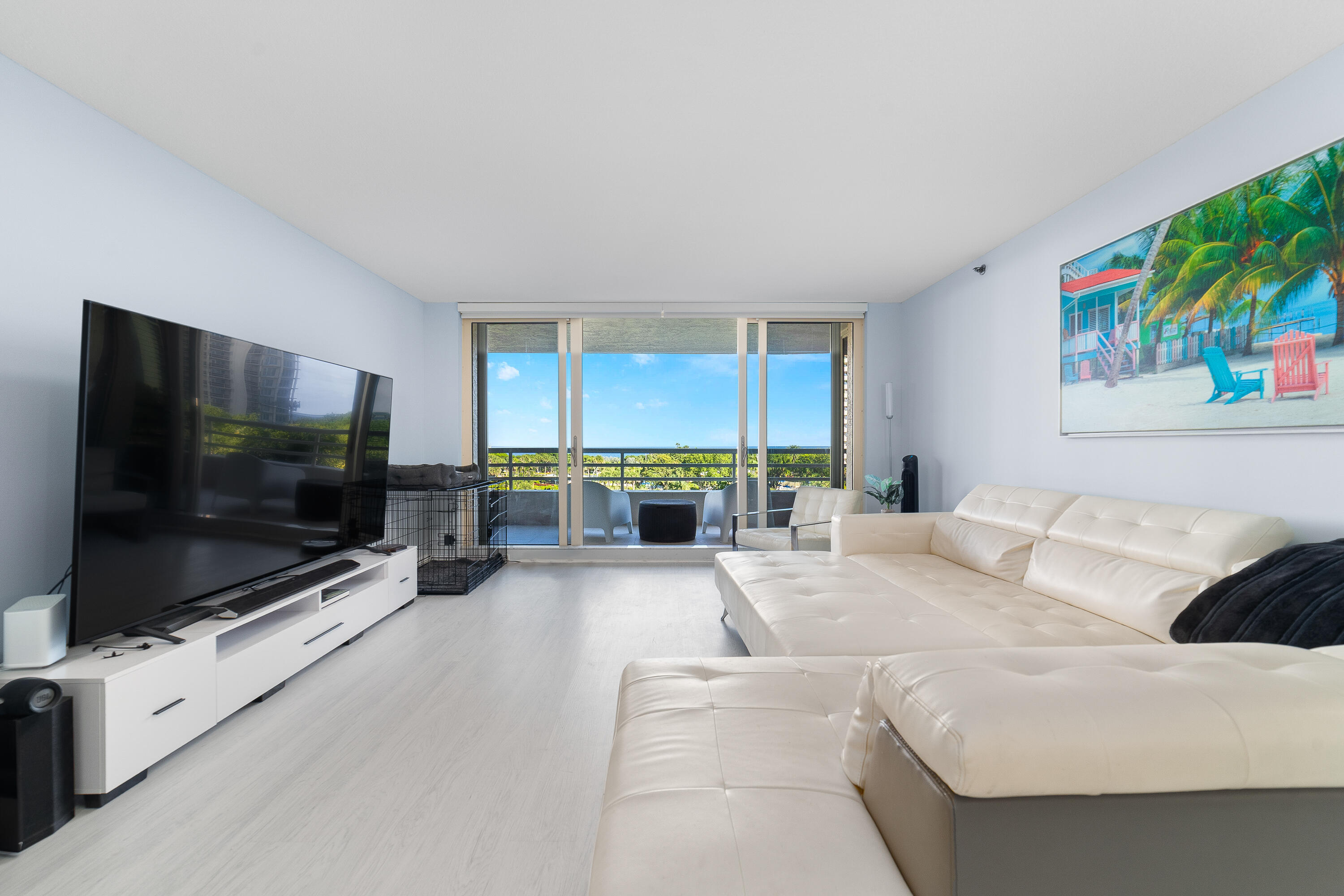 4101 North Ocean Boulevard, Unit 505 Boca Raton, FL 33431 - Photo 4 of 34 Living room