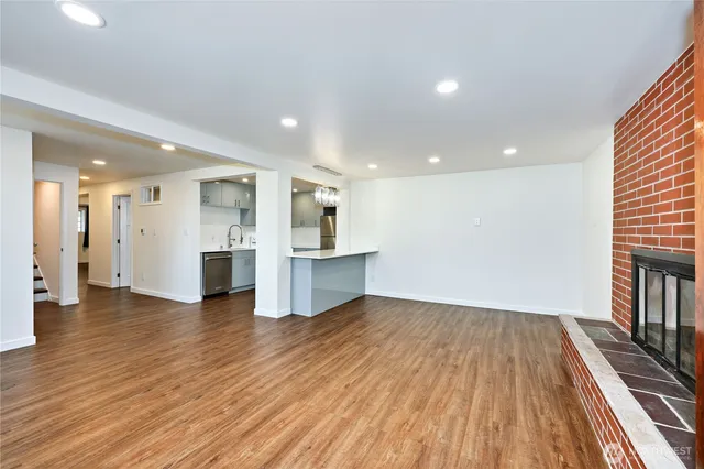 $569,500 | 1802 Windermere Drive Northeast, Bremerton, WA 98310