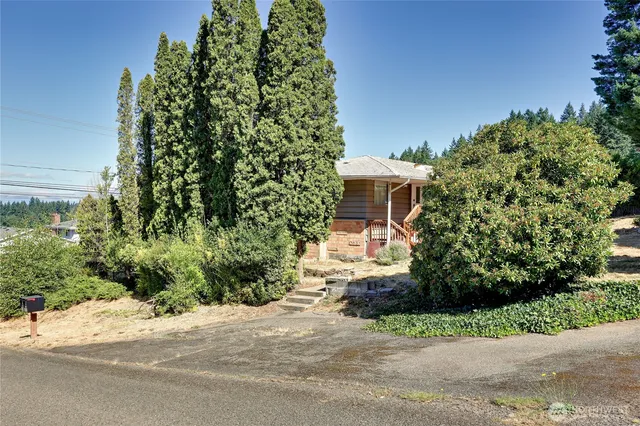 $569,500 | 1802 Windermere Drive Northeast, Bremerton, WA 98310