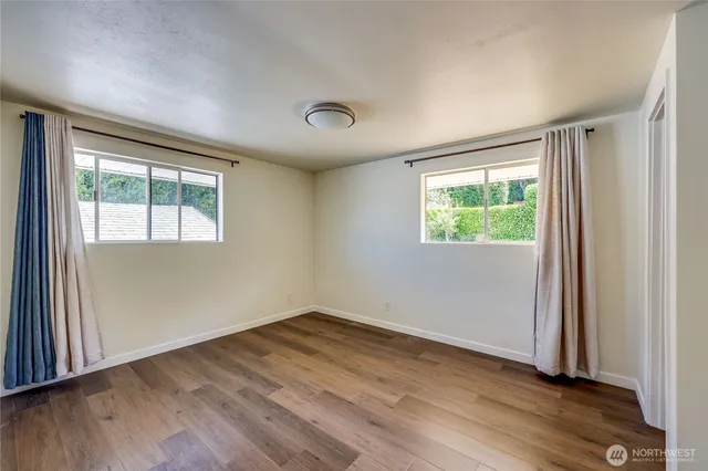 $569,500 | 1802 Windermere Drive Northeast, Bremerton, WA 98310