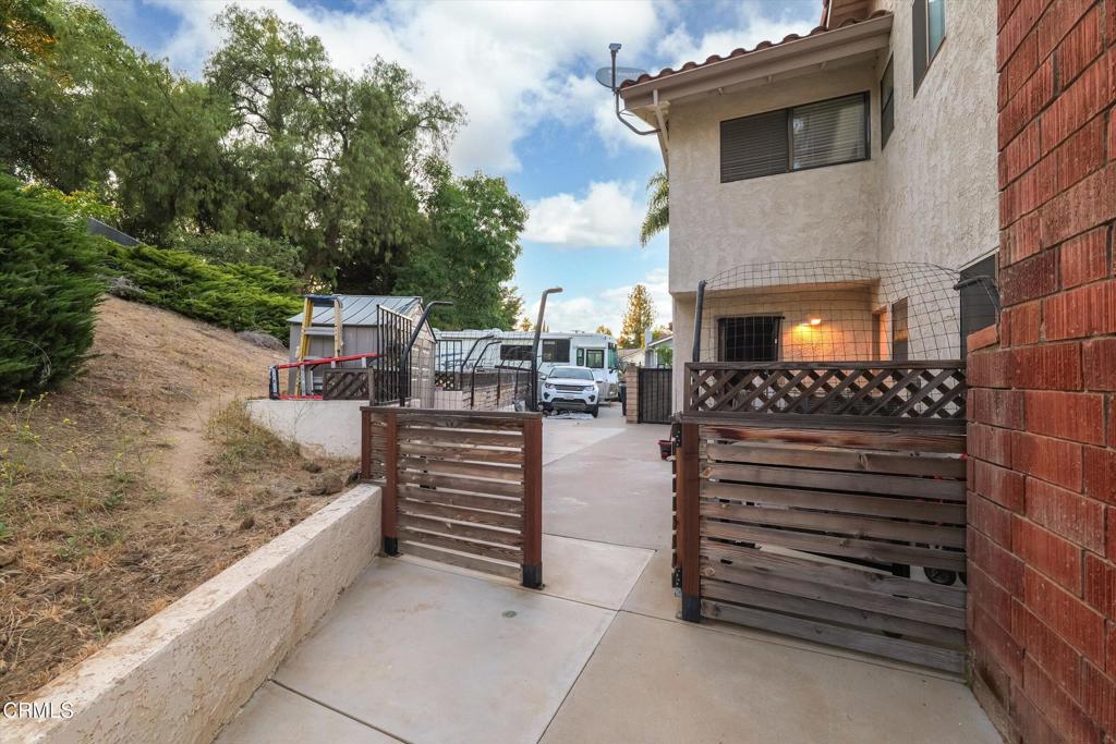 652 Stonebrook Street Simi Valley, CA 93065 - Photo 55 of 69 66-652 Stonebrook Street-66 - Copy