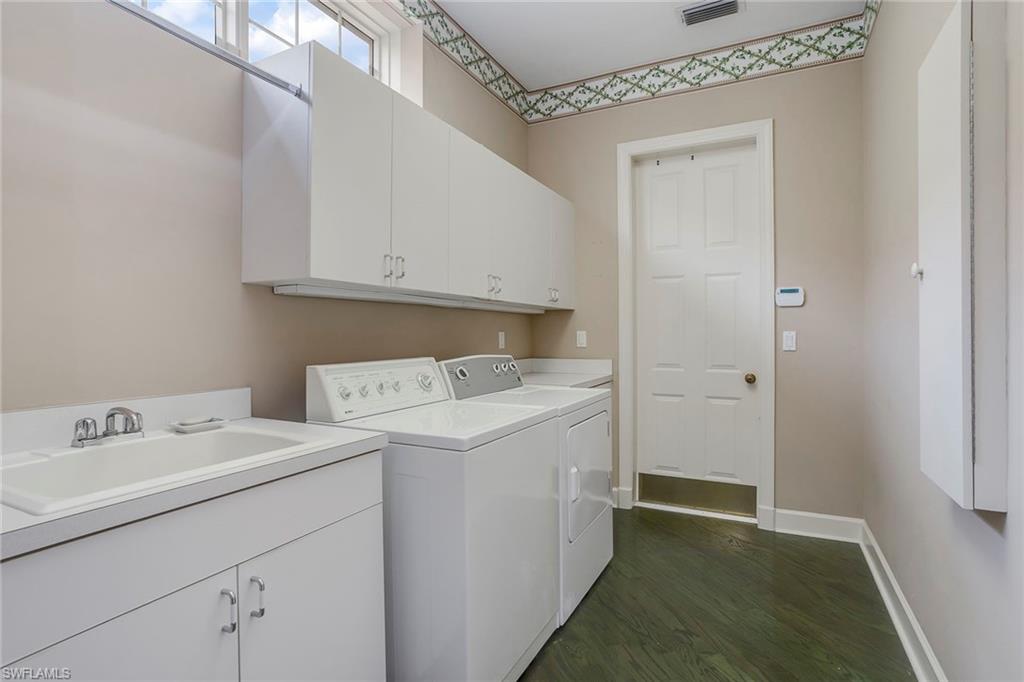 7068 Verde Way Naples, FL 34108 - Photo 13 of 25 Gallery Image 13