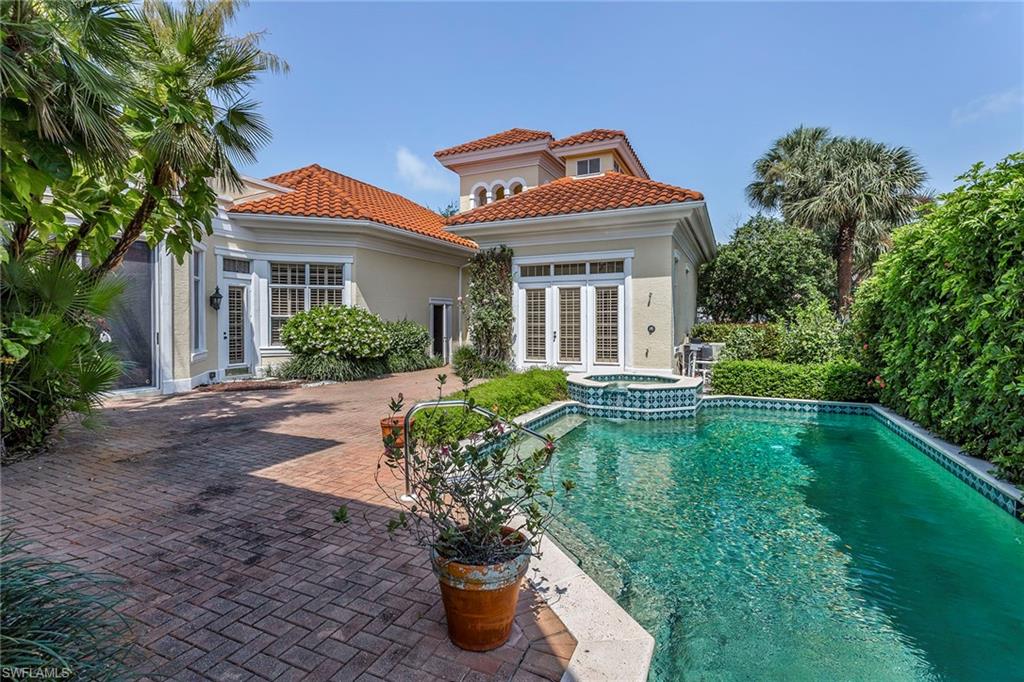 7068 Verde Way Naples, FL 34108 - Photo 3 of 25 Gallery Image 3