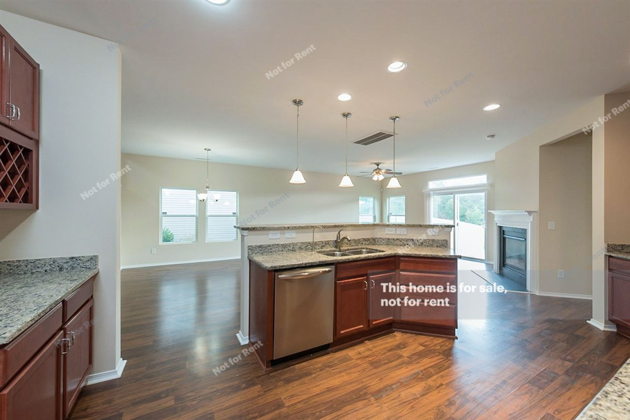 134 Daneborg Road Durham, NC 27703 - Photo 7 of 19 Photo 7