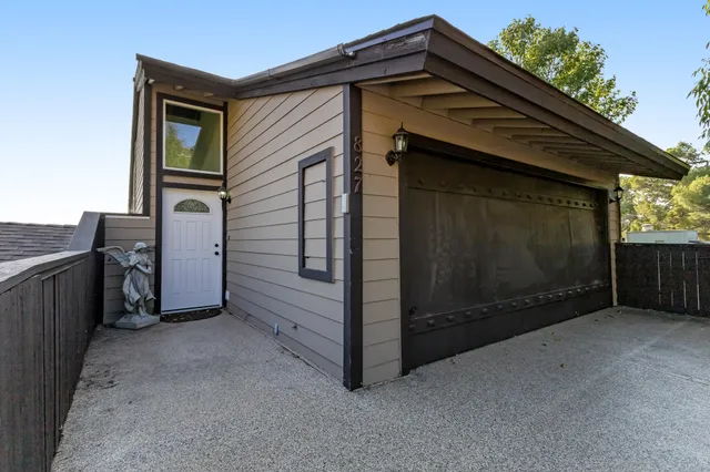 $1,749,000 | 827 Cheltenham Road, Santa Barbara, CA 93105