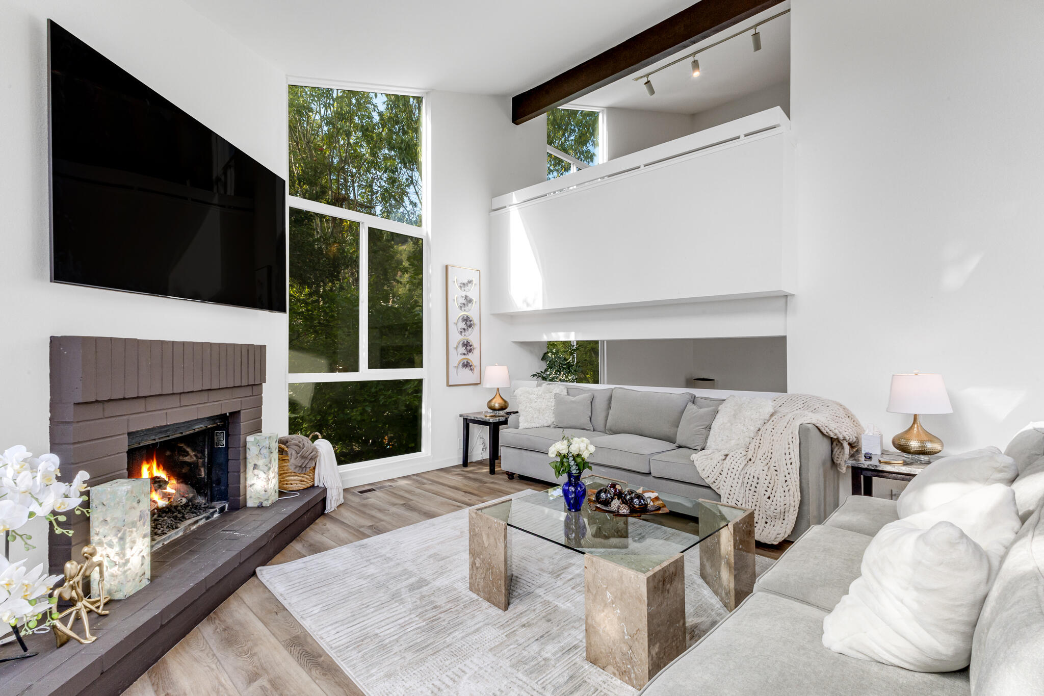 827 Cheltenham Road Santa Barbara, CA 93105 - Photo 4 of 23 Grab a blanket and enjoy the fireplace