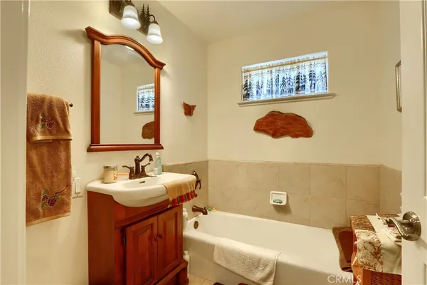 $449,000 | 35768 Sierra Linda Drive, Wishon, CA 93669