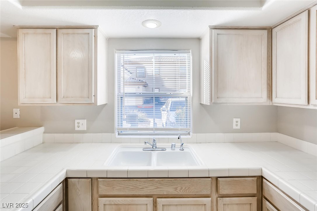3608 Arginis Street, Unit 104 Las Vegas, NV 89108 - Photo 13 of 28