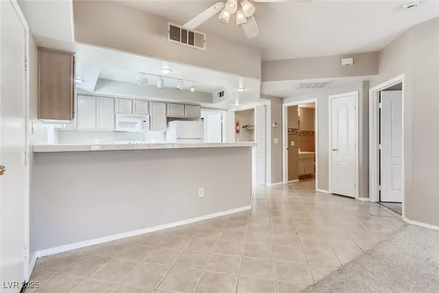 $1,300 | 3608 Arginis Street, Unit 104, Las Vegas, NV 89108