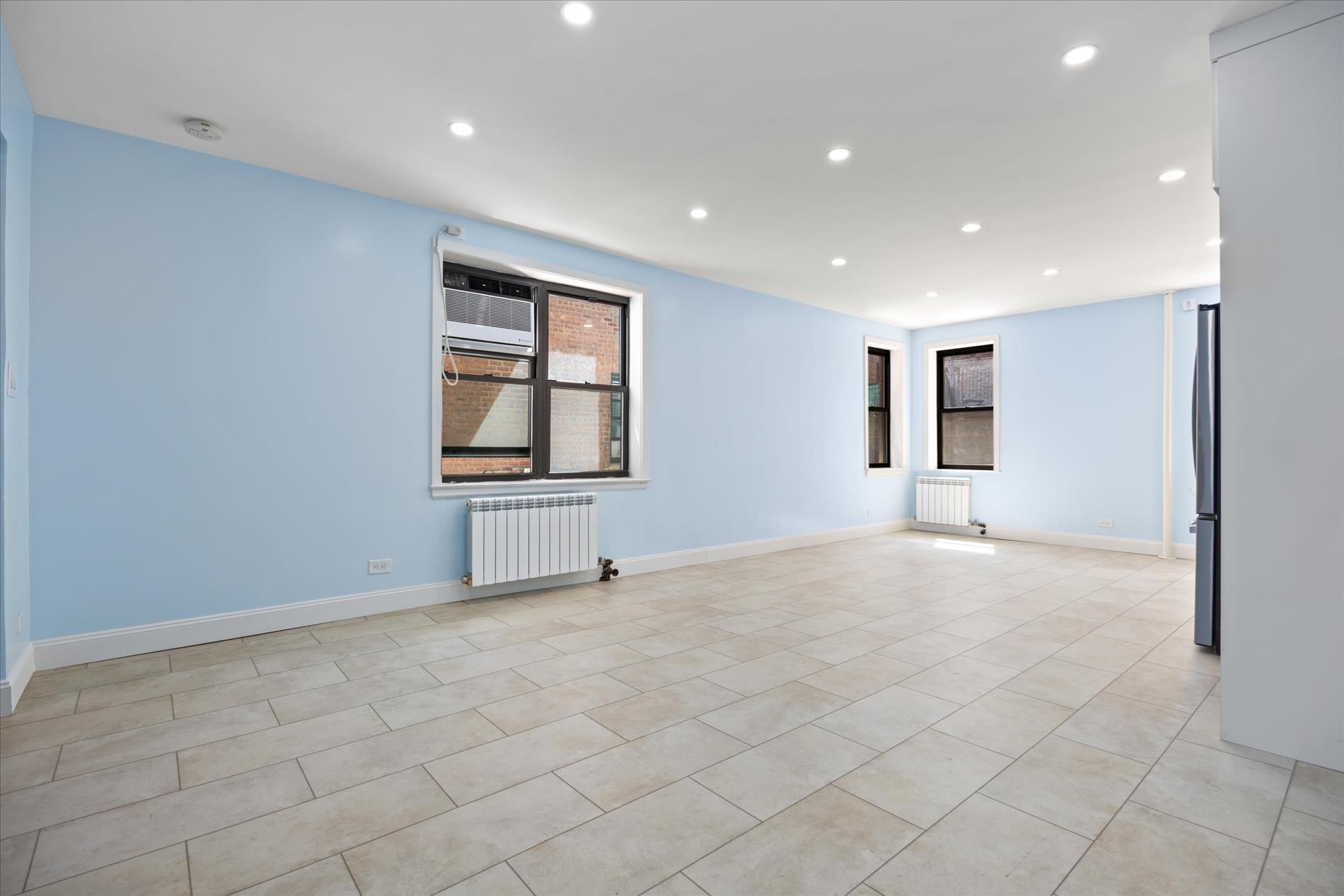 25 Indian Road, Unit 2A Manhattan, NY 10034 - Photo 3 of 19