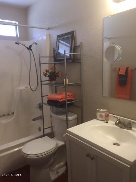 11416 South Ki Road Phoenix, AZ 85044 - Photo 10 of 22 IMG_5145 (1)
