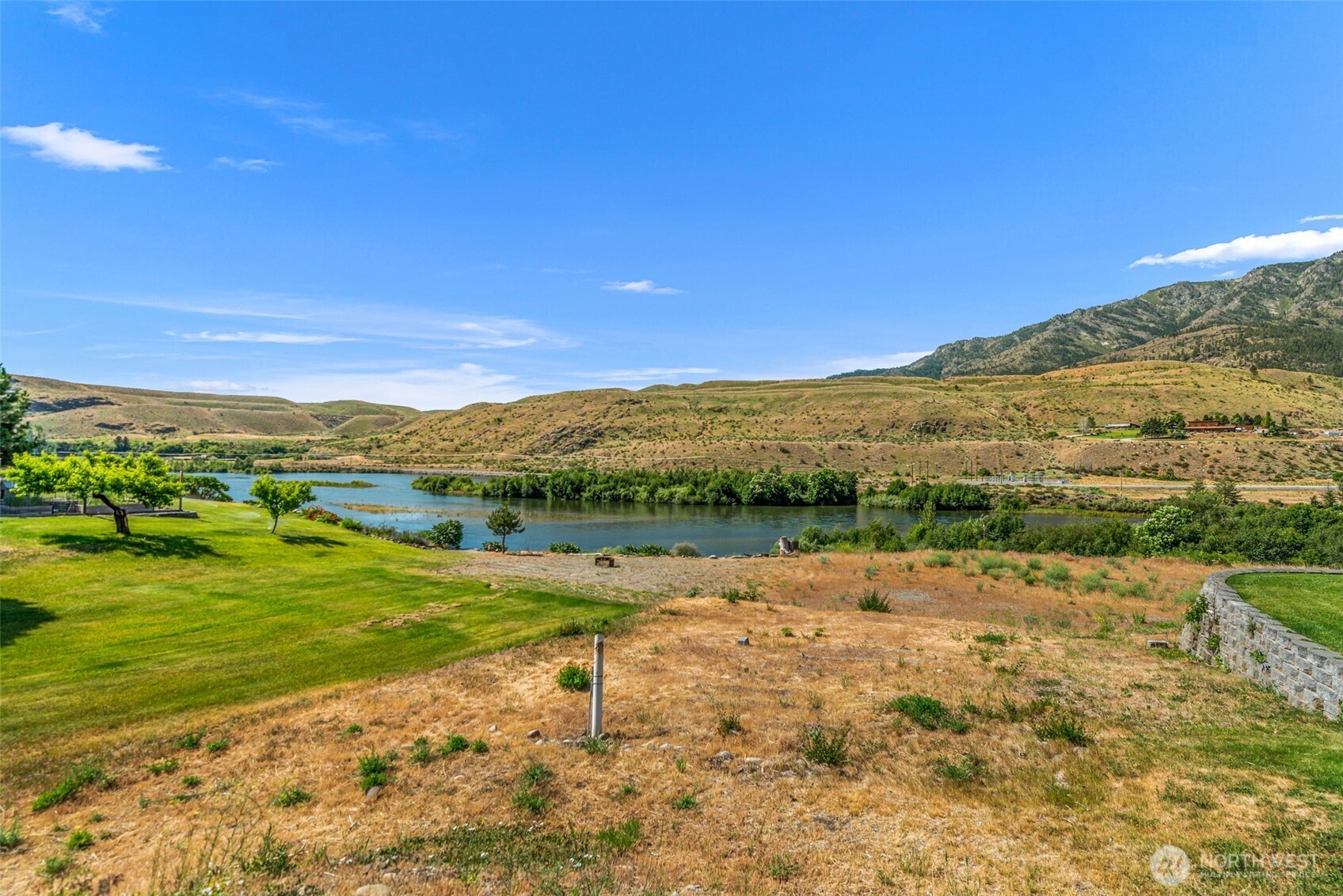 105 Bill Shaw Road Pateros, WA 98846 - Photo 31 of 40