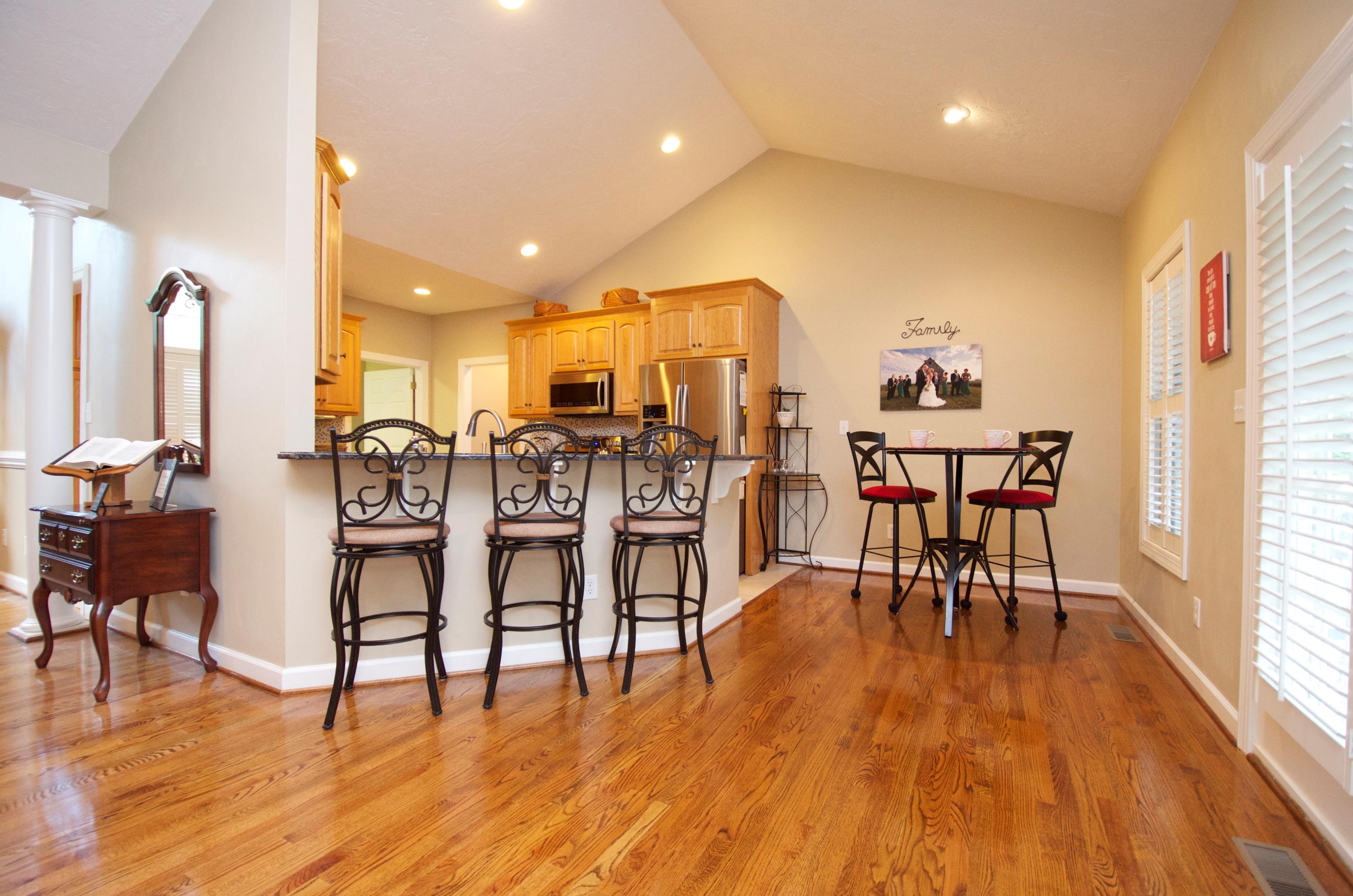 135 Chesney Place Blue Ridge, VA 24064 - Photo 12 of 69 Kitchen