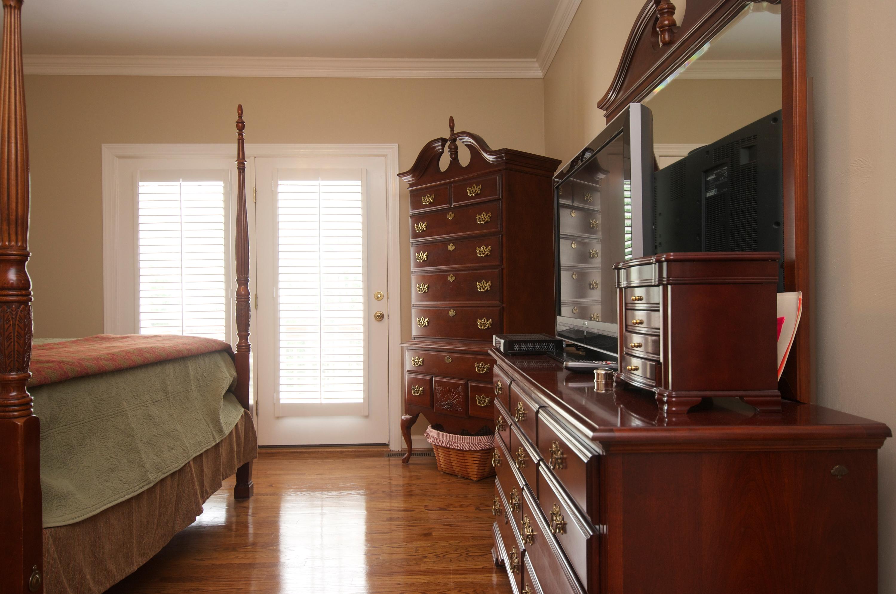 135 Chesney Place Blue Ridge, VA 24064 - Photo 24 of 69 Master Bedroom