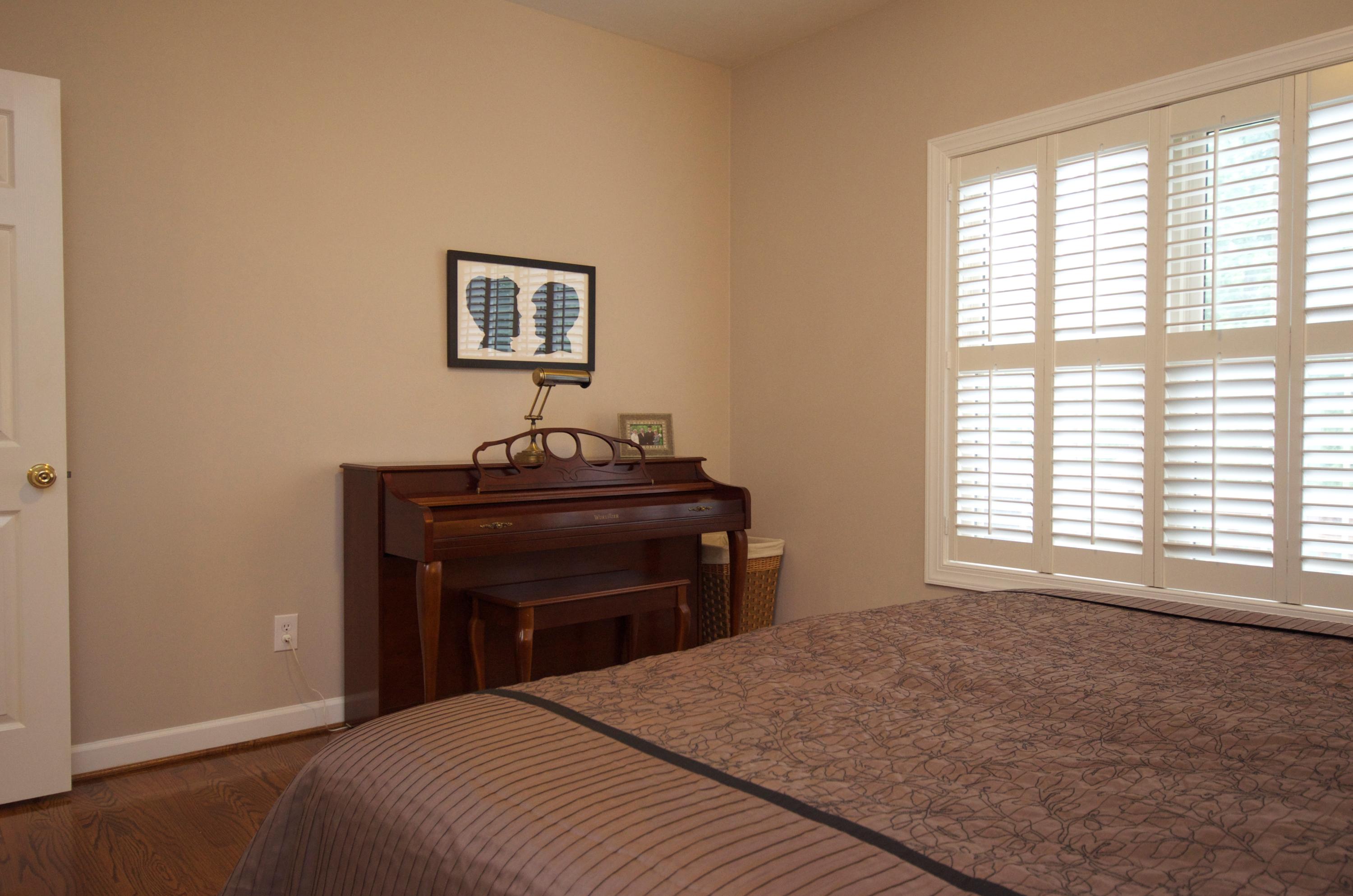 135 Chesney Place Blue Ridge, VA 24064 - Photo 47 of 69 Bedroom 3