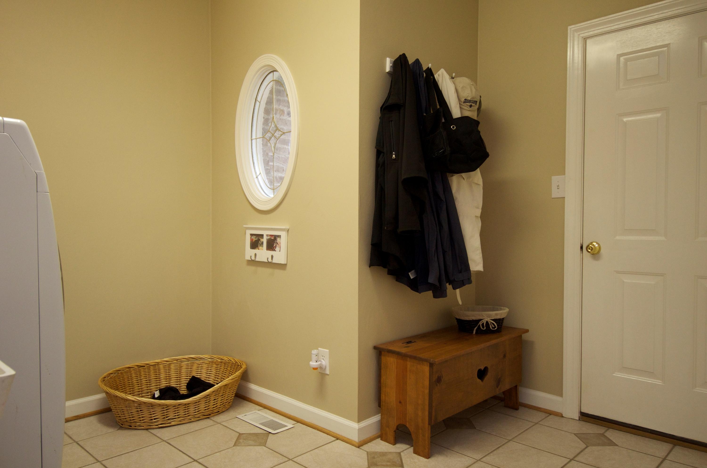 135 Chesney Place Blue Ridge, VA 24064 - Photo 52 of 69 Laundry off Kitchen