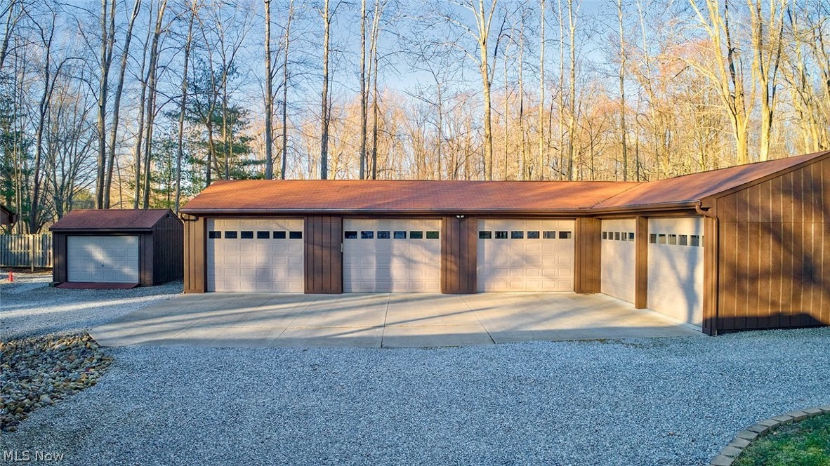 7664 Cooley Road Ravenna, OH 44266 - Photo 7 of 35 Gallery Image 7