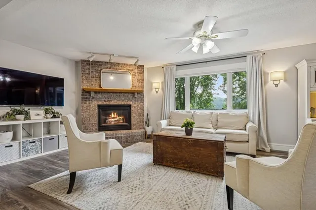 $775,000 | 16902 Wilderness Trail Southeast, Prior Lake, MN 55372