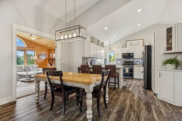 $750,000 | 16902 Wilderness Trail Southeast, Prior Lake, MN 55372