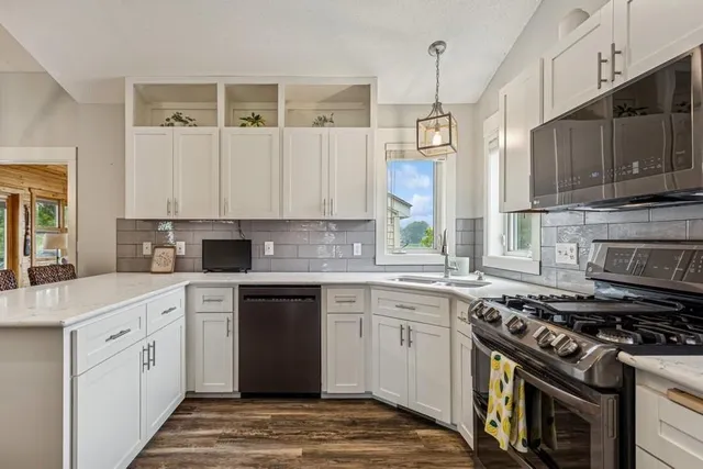 $775,000 | 16902 Wilderness Trail Southeast, Prior Lake, MN 55372