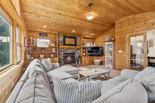 $775,000 | 16902 Wilderness Trail Southeast, Prior Lake, MN 55372