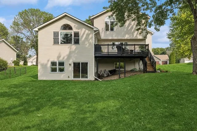 $775,000 | 16902 Wilderness Trail Southeast, Prior Lake, MN 55372