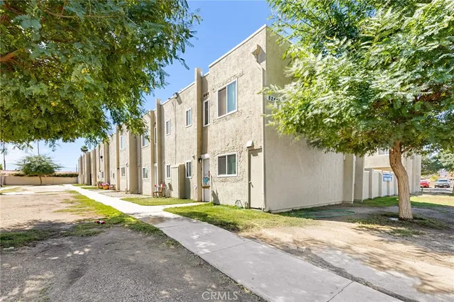 $5,695,000 | 82451 John Nobles Avenue, Indio, CA 92201