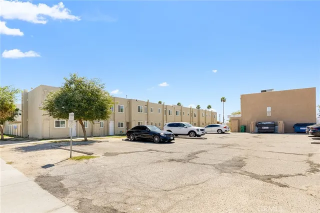 $5,695,000 | 82451 John Nobles Avenue, Indio, CA 92201