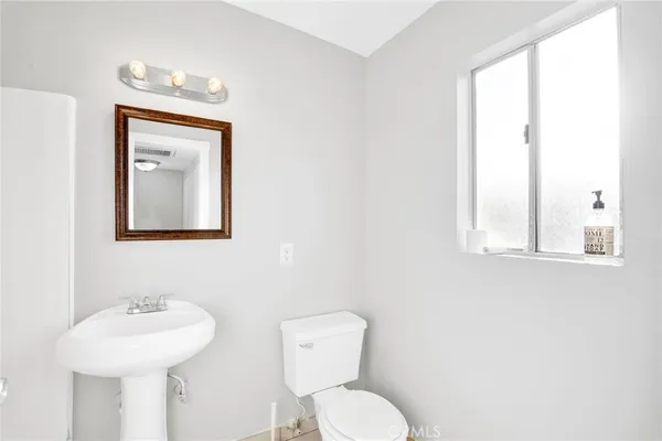 $5,695,000 | 82451 John Nobles Avenue, Indio, CA 92201