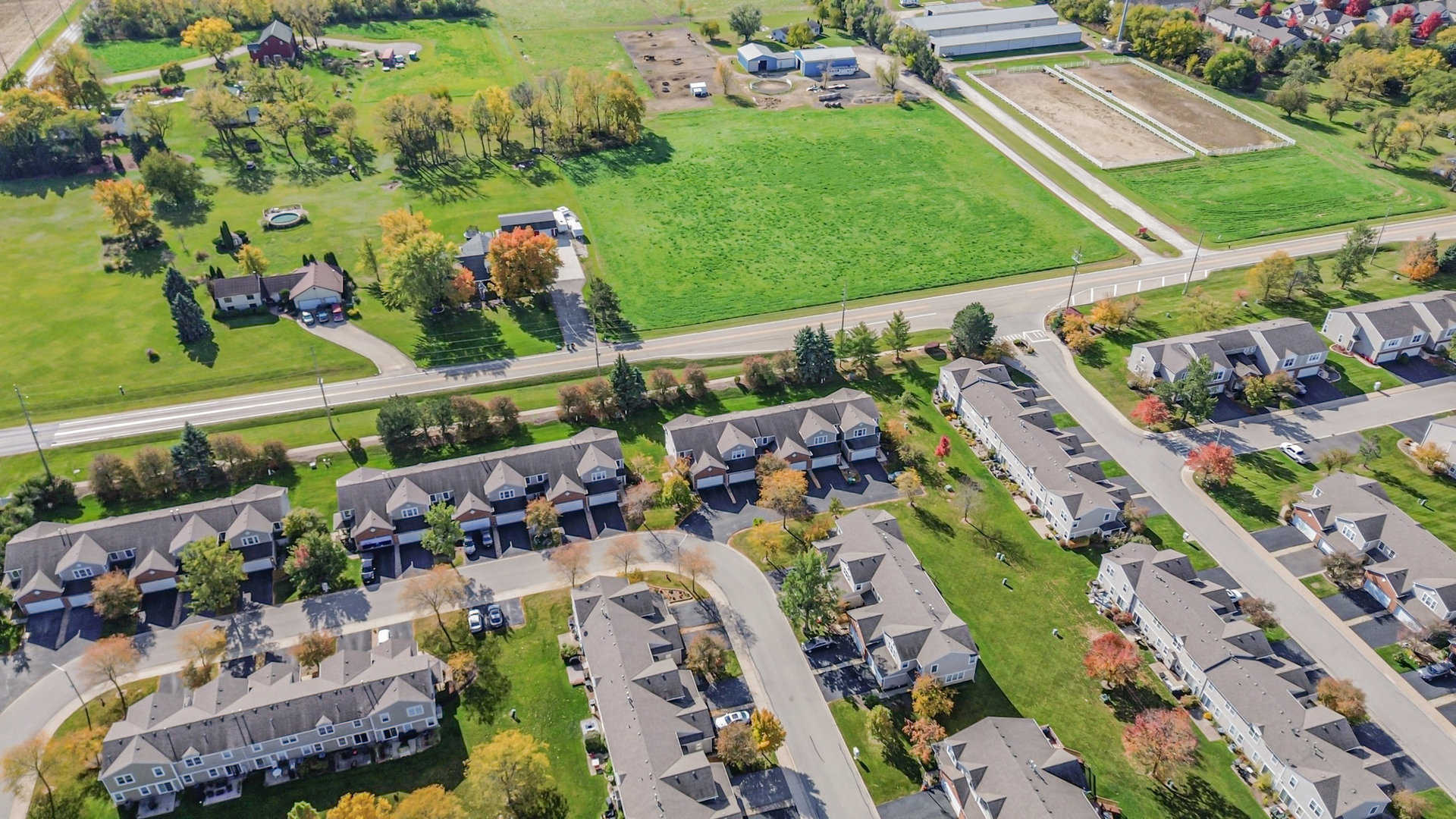 16043 Tiger Drive Lockport, IL 60441 - Photo 20 of 22 an aerial view of a
