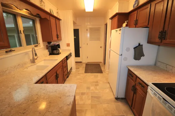 $249,900 | 541 North Arch Street, Janesville, WI 53548
