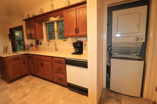 $249,900 | 541 North Arch Street, Janesville, WI 53548