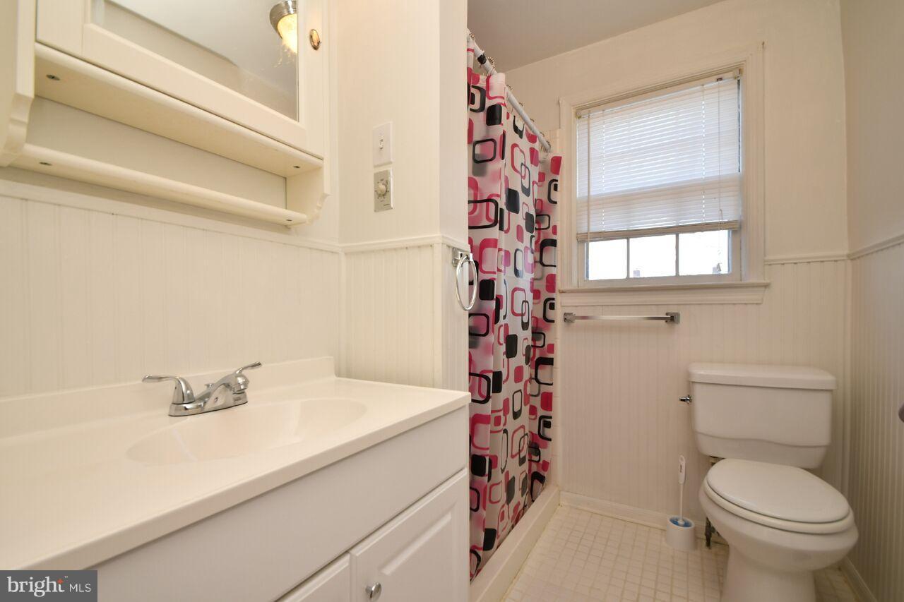 2201 Graythorn Road Baltimore, MD 21220 - Photo 16 of 24 Bath