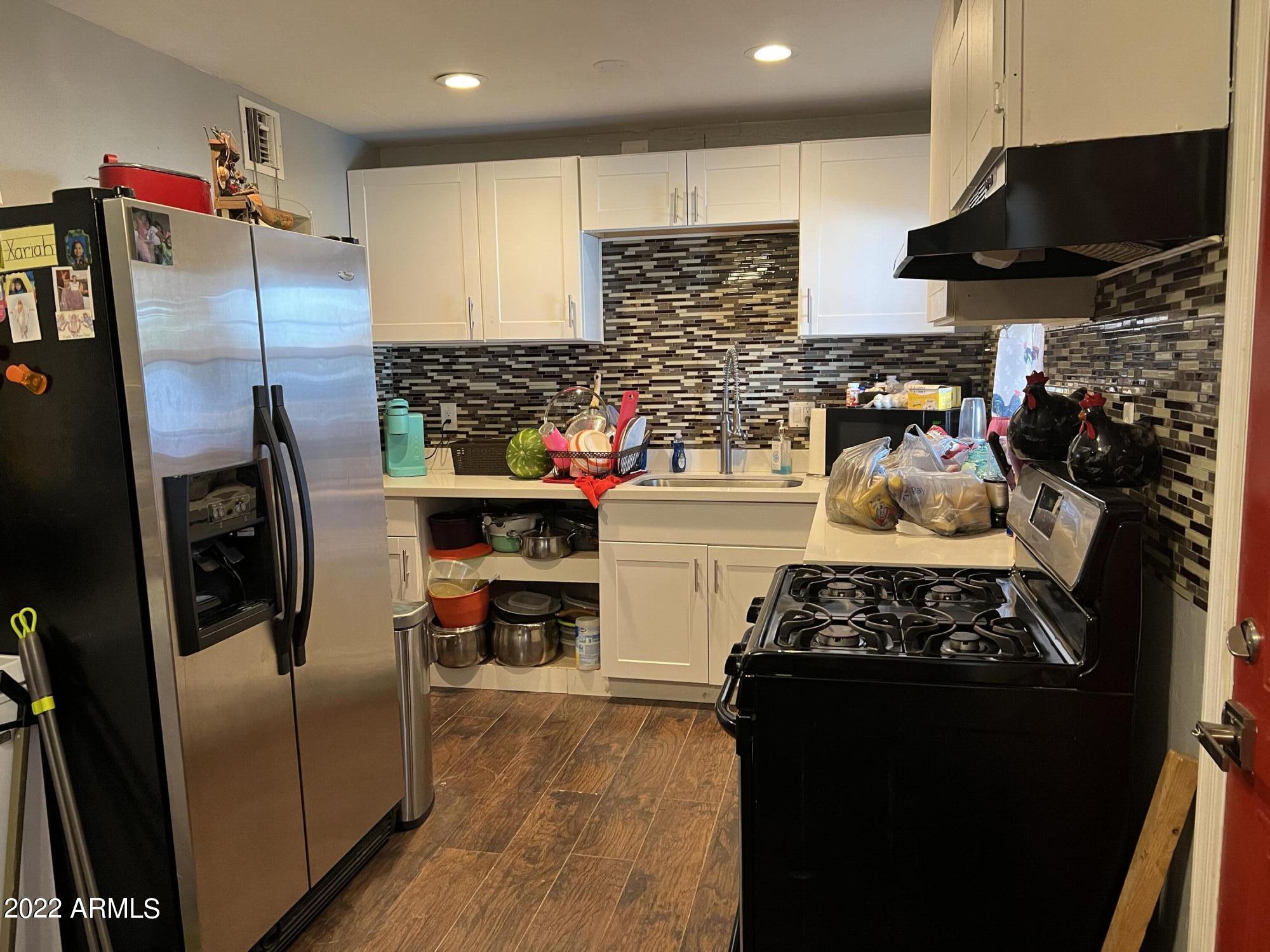 4922 West Ocotillo Road Glendale, AZ 85301 - Photo 5 of 24 D0C5EC85-A170-4F4F-94D6-B656846D4E71