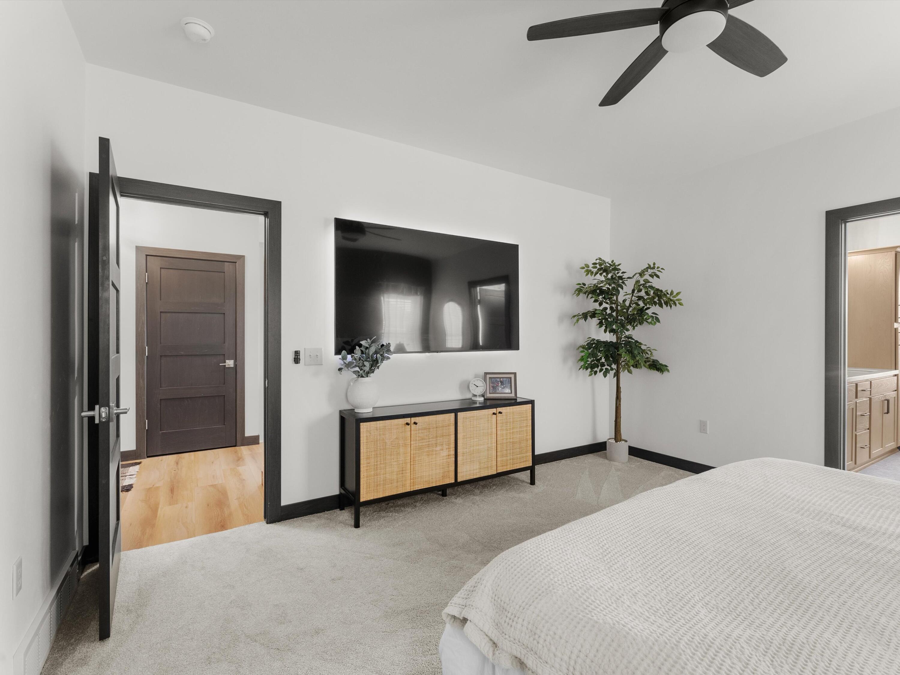 3104 Sandy Ridge Drive Two Rivers, WI 54241 - Photo 20 of 45 26-026_2914326_09479