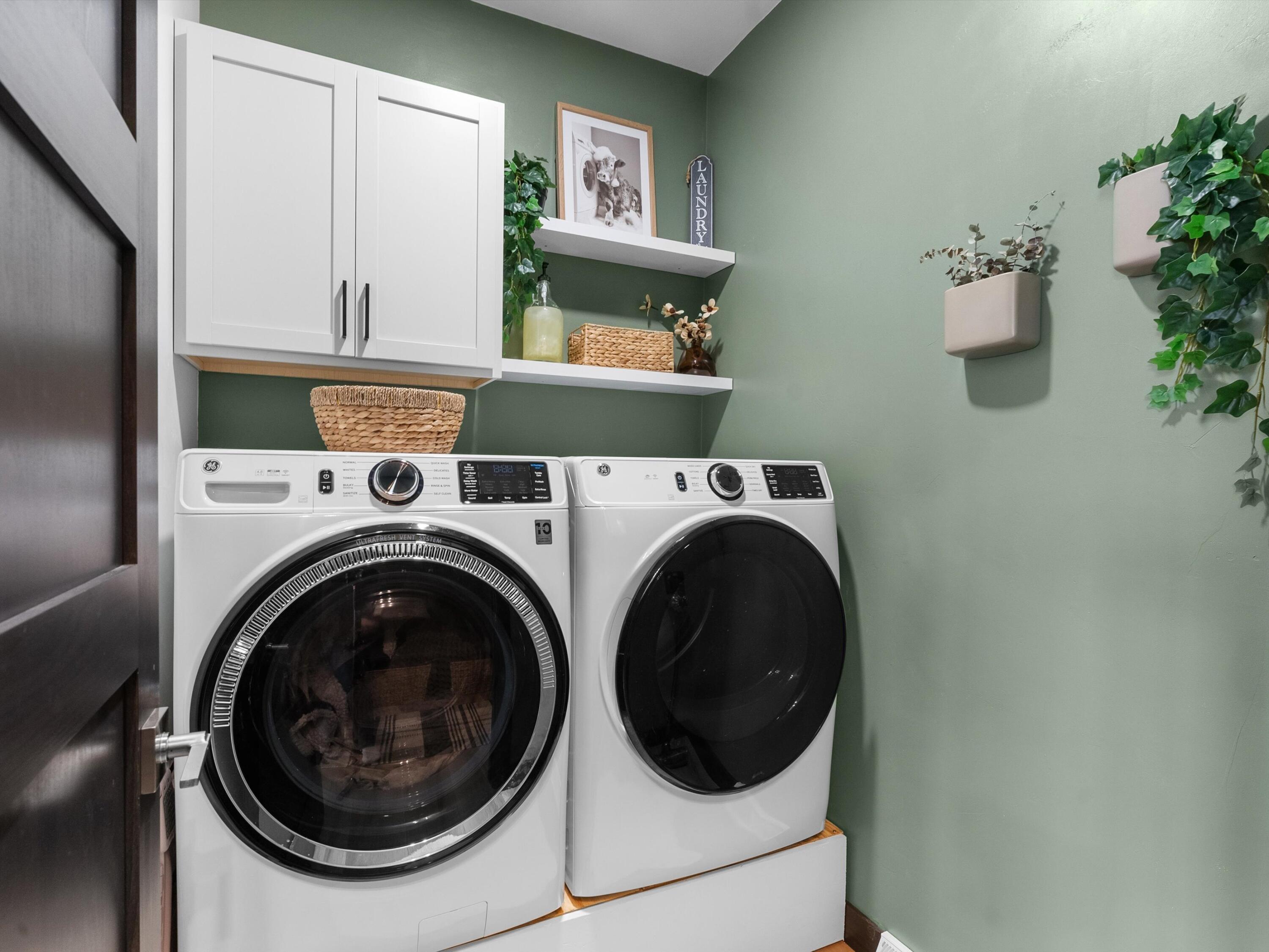 3104 Sandy Ridge Drive Two Rivers, WI 54241 - Photo 28 of 45 1st Floor Laundry