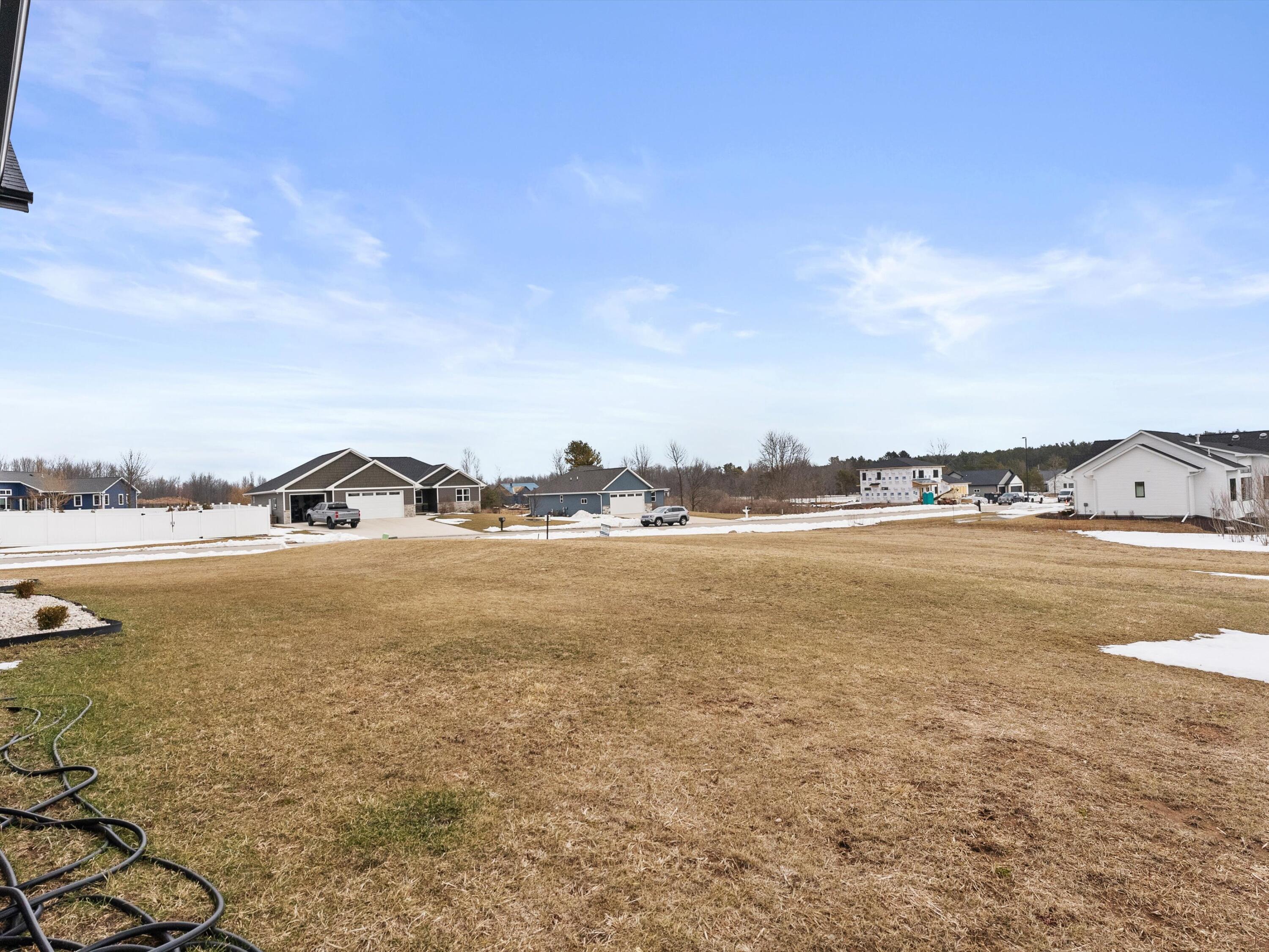 3104 Sandy Ridge Drive Two Rivers, WI 54241 - Photo 38 of 45 07-007_2914326_09486