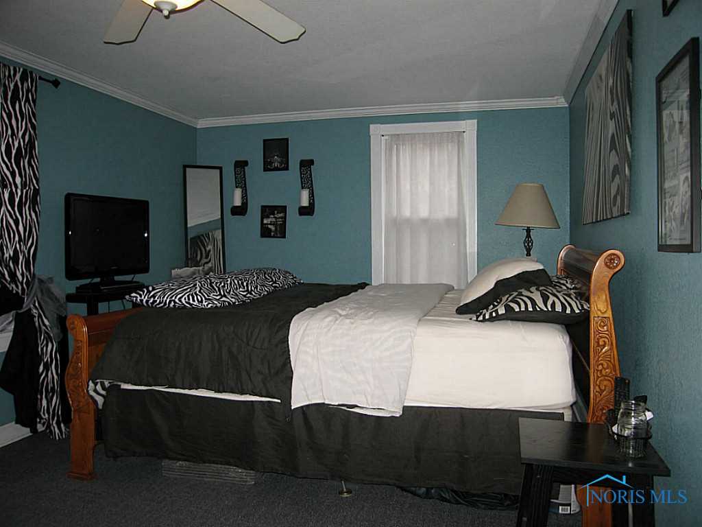 7018 Angola Road Holland, OH 43528 - Photo 10 of 12 Gallery Image 10