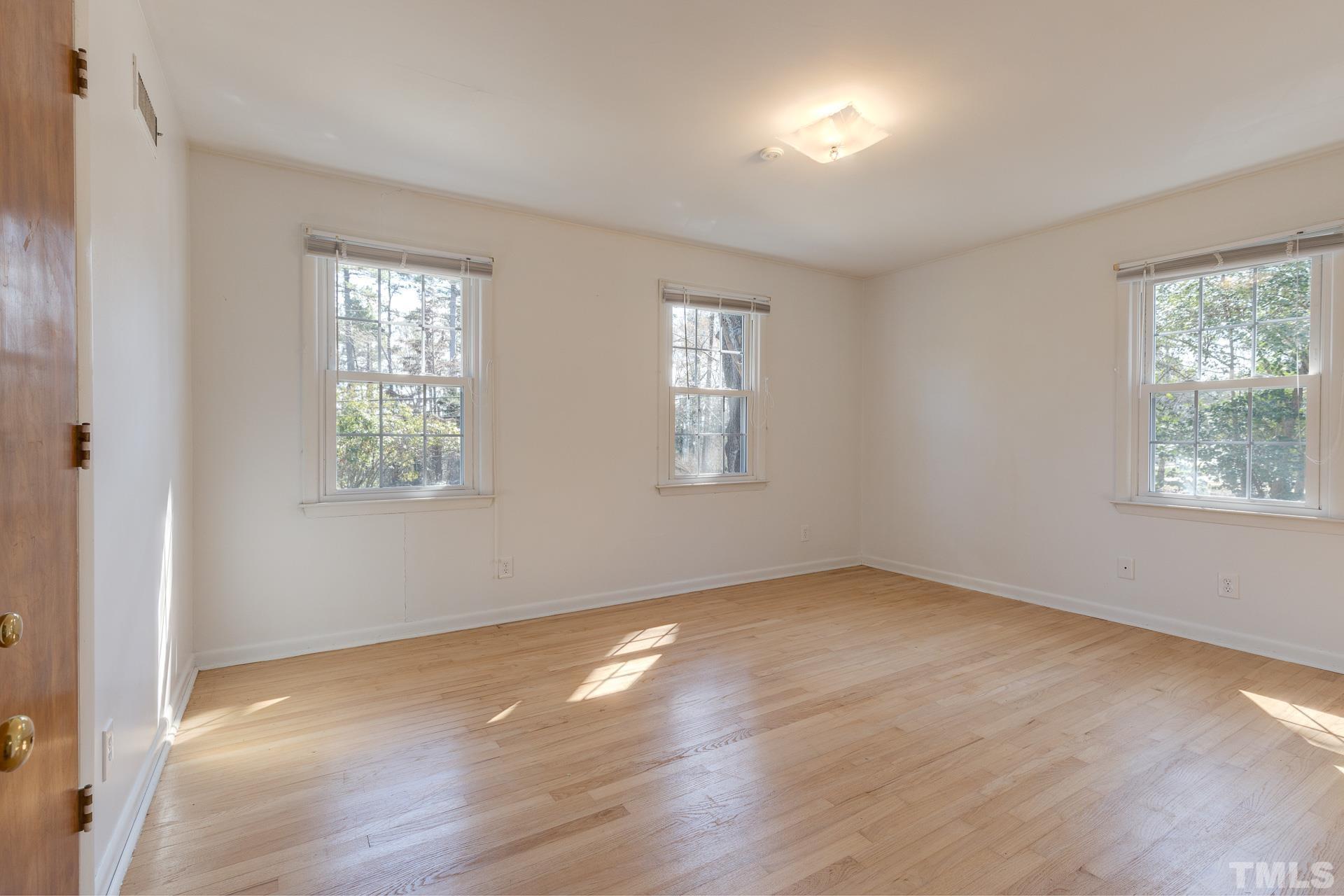 2634 Pickett Road Durham, NC 27705 - Photo 20 of 30 Gallery Image 20