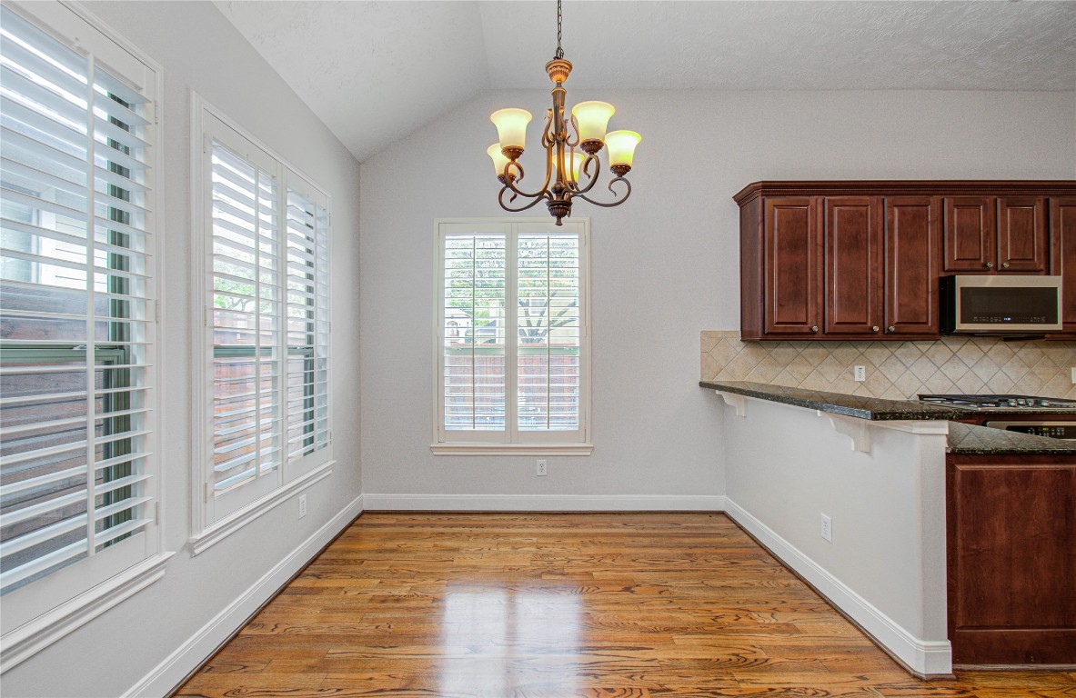 1463 Springrock Lane, Unit A Houston, TX 77055 - Photo 20 of 46