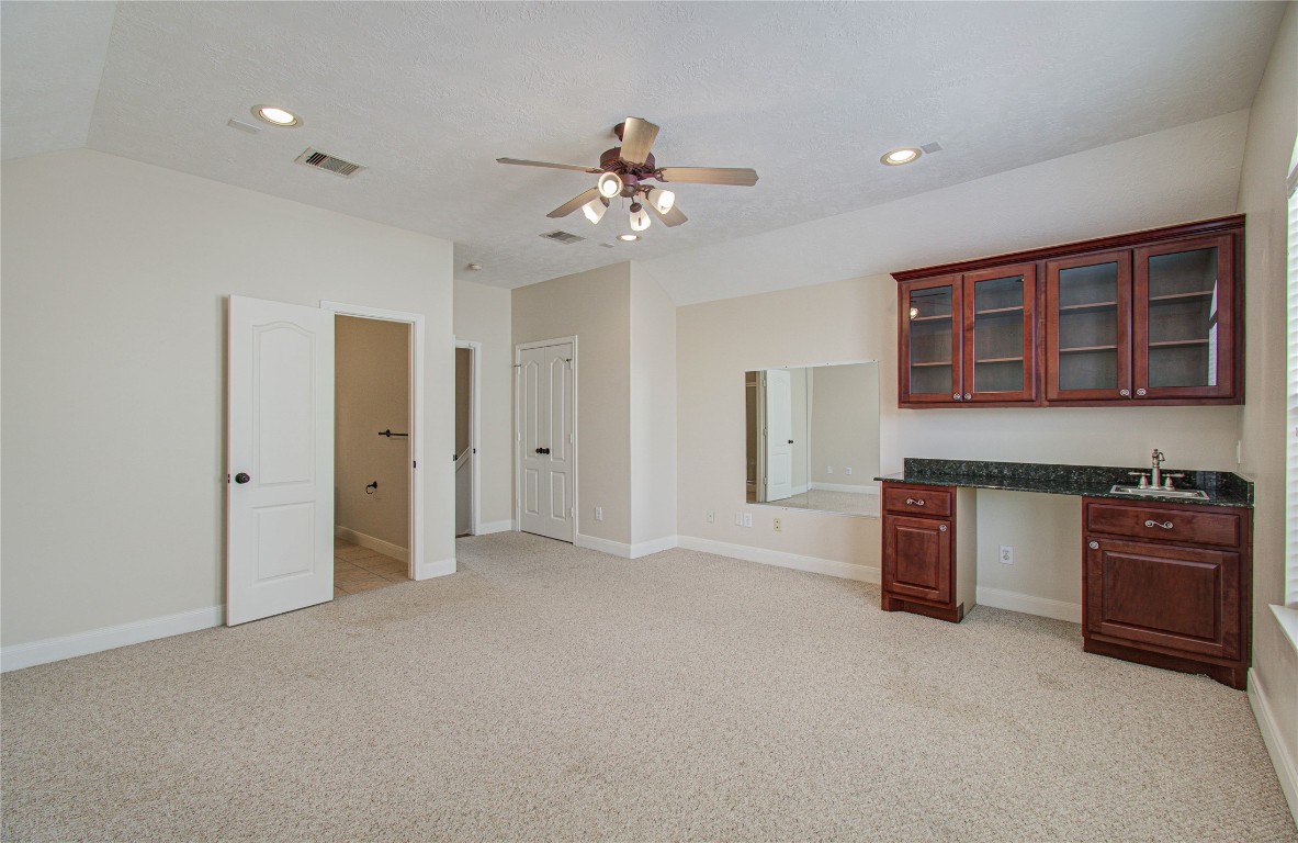 1463 Springrock Lane, Unit A Houston, TX 77055 - Photo 43 of 46