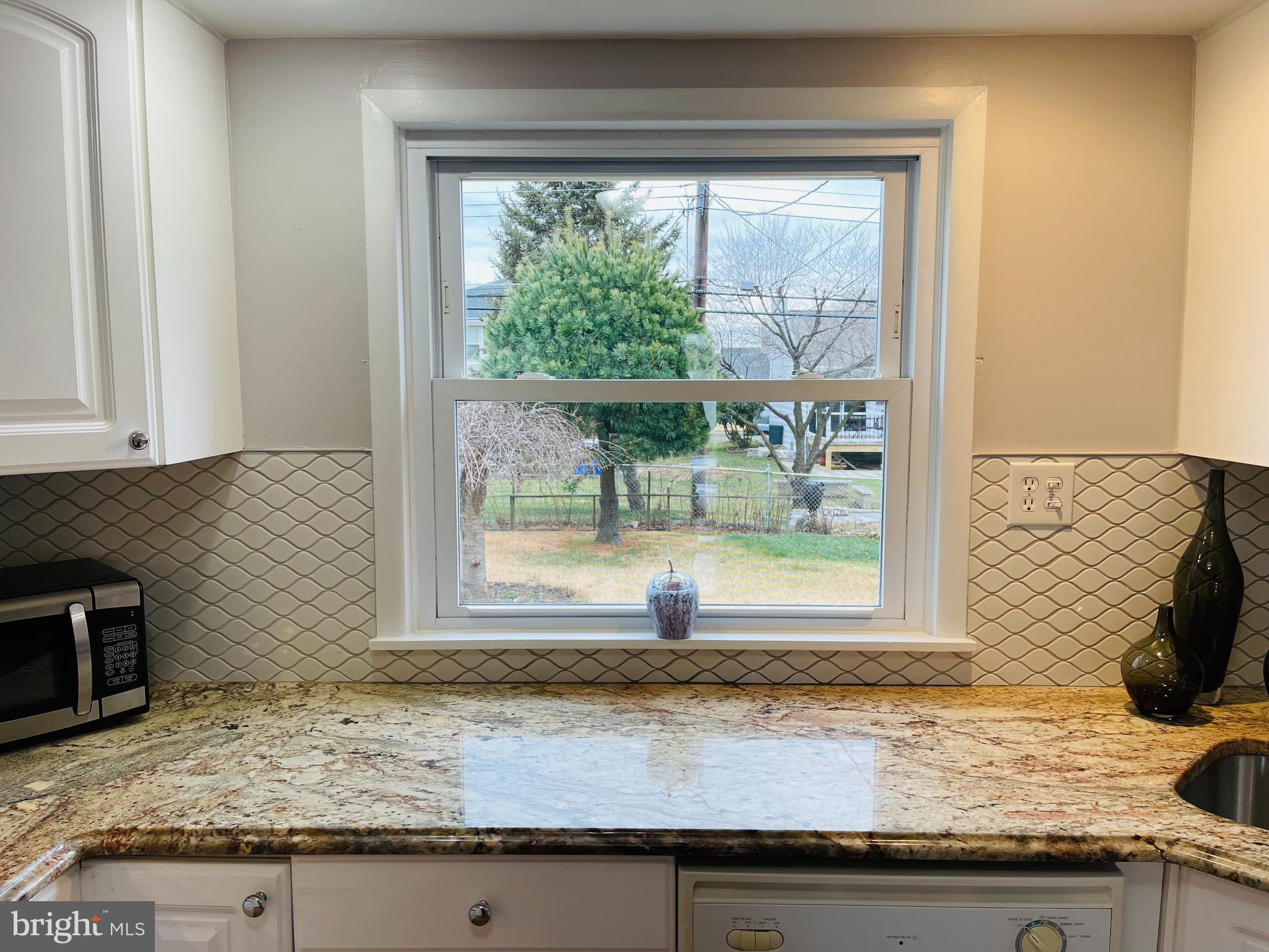 9955 Dungan Road Philadelphia, PA 19115 - Photo 14 of 34 Gallery Image 14