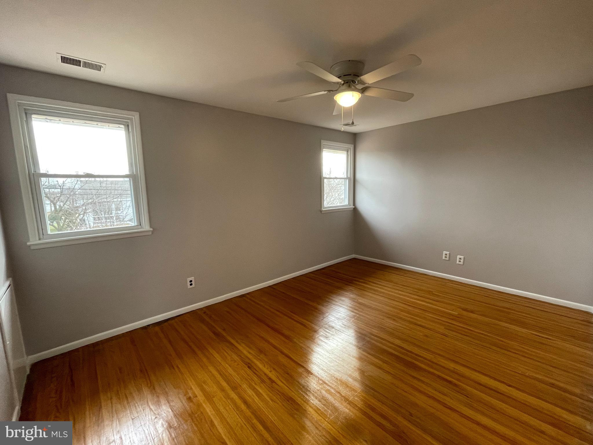 9955 Dungan Road Philadelphia, PA 19115 - Photo 17 of 34 Gallery Image 17