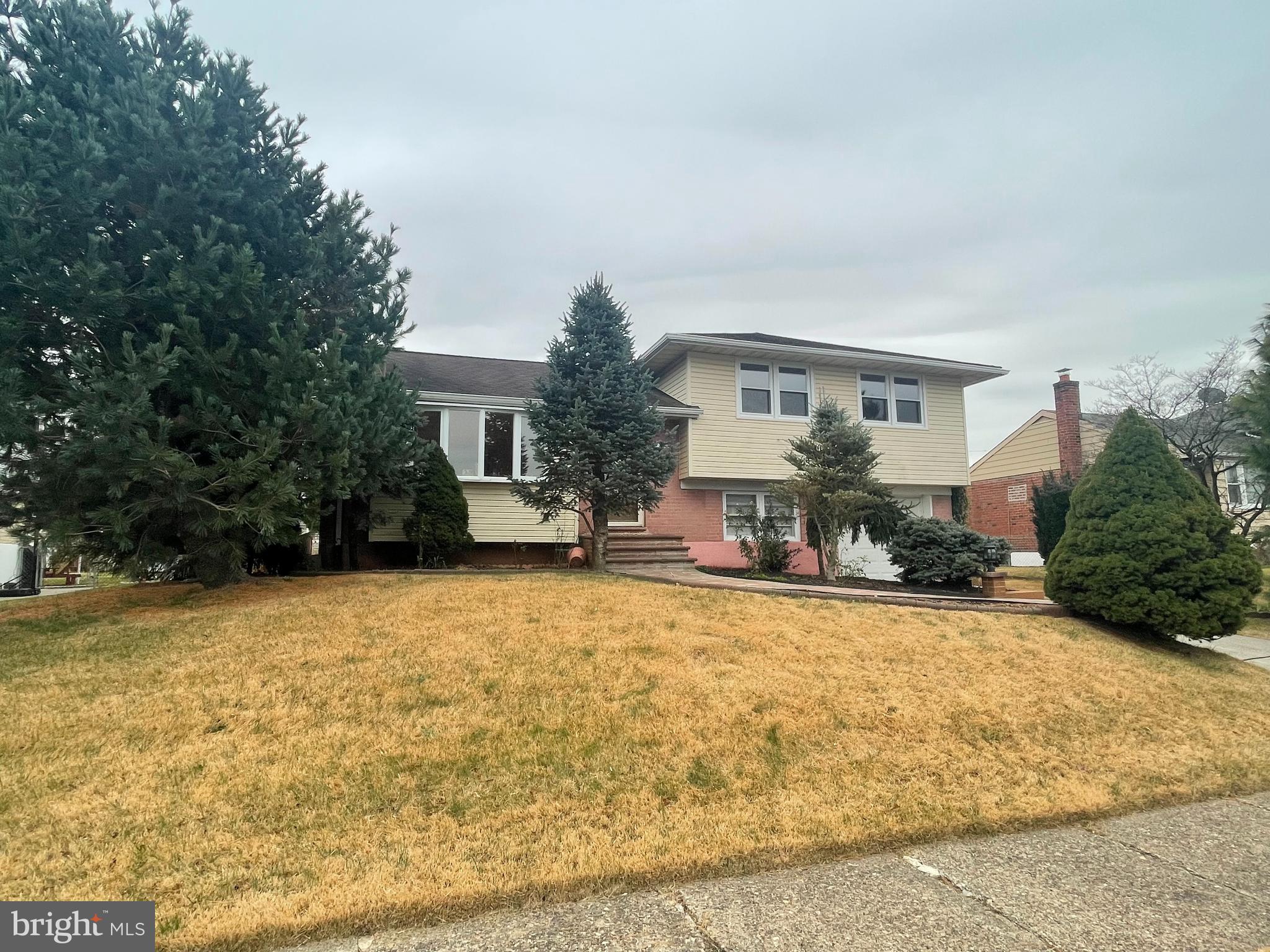 9955 Dungan Road Philadelphia, PA 19115 - Photo 33 of 34 Gallery Image 33