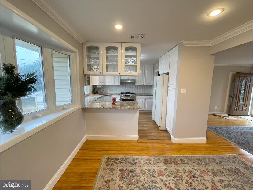 9955 Dungan Road Philadelphia, PA 19115 - Photo 10 of 34 Gallery Image 10