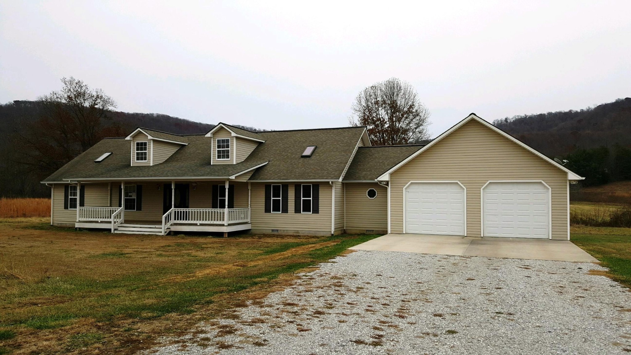 1358 Clay Hill Road Winfield, TN 37892 - Photo 24 of 28 Gallery Image 24