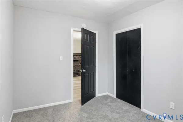 an empty room with closet