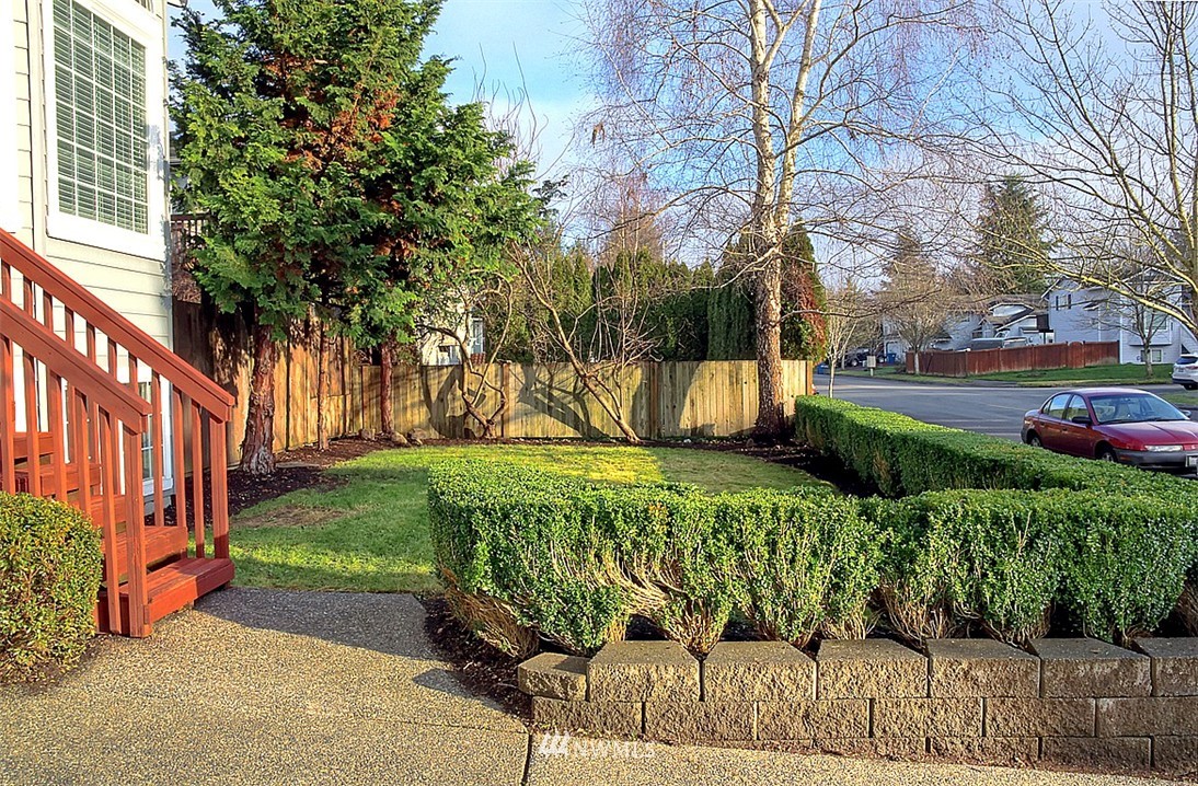 17257 Mountain View Road Southeast Monroe, WA 98272 - Photo 2 of 22 Gallery Image 2