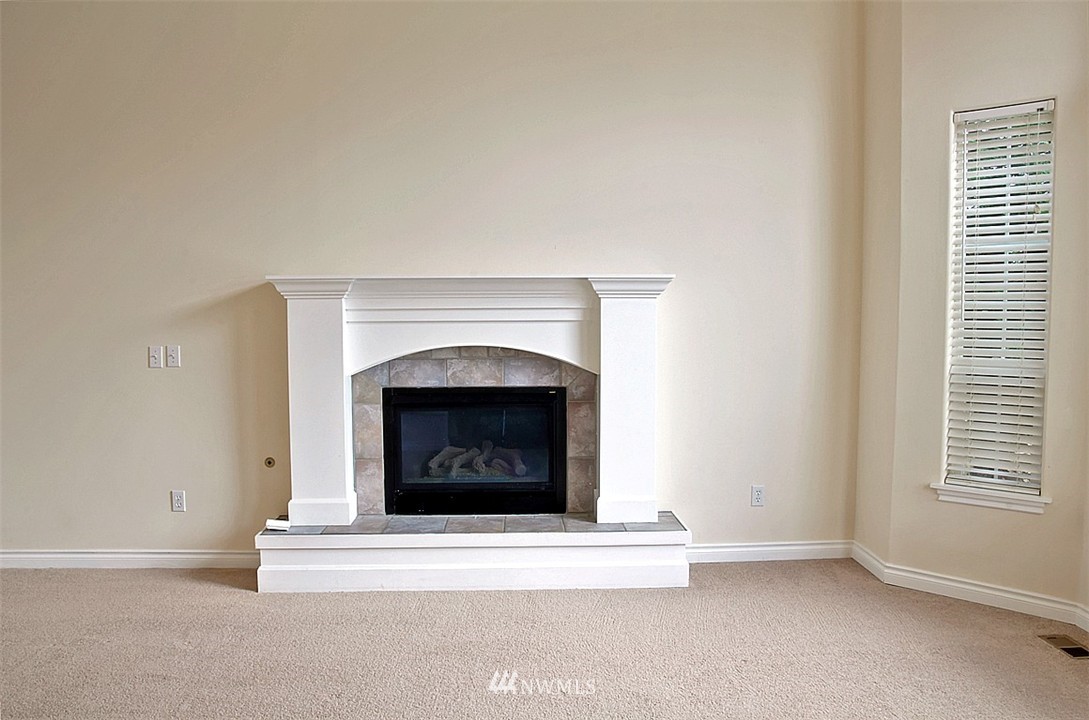 17257 Mountain View Road Southeast Monroe, WA 98272 - Photo 6 of 22 Gallery Image 6